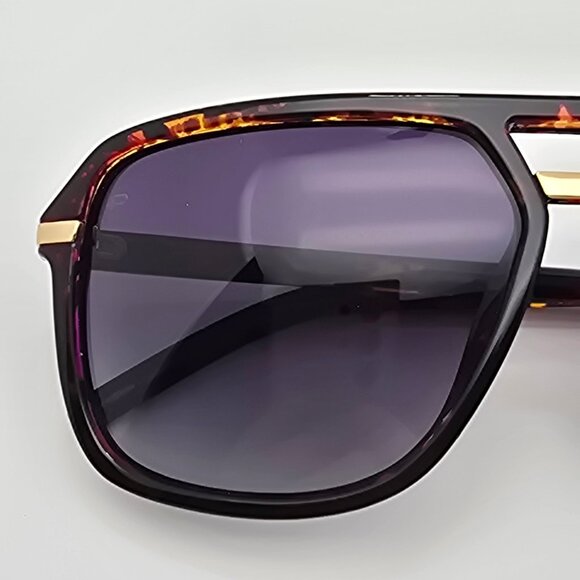 Prive Revaux The Bruce Tortoise Frame Polarized Grey Lens Aviator Sunglasses - Picture 14 of 16